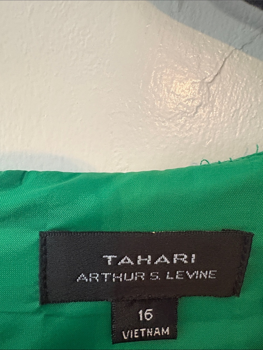 Tahari Emerald Green Textured Midi Dress - Picture 2 of 6